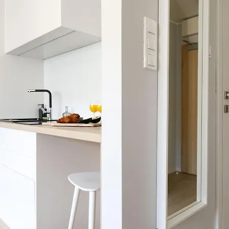 Apartament Golden Wroclaw&k17/19 *